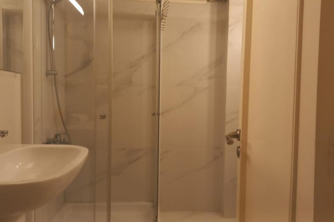 Gemayze Haven 2 Bedroom * Beirut